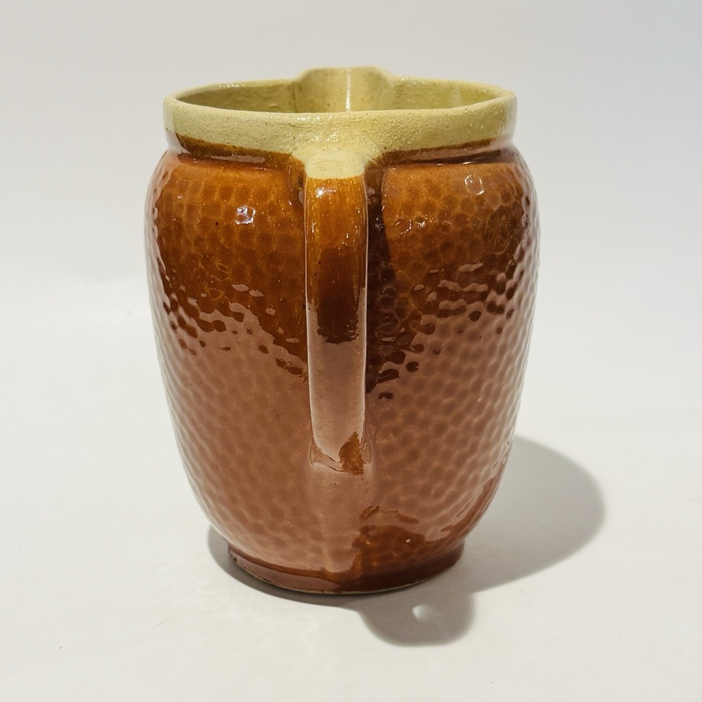 Vintage Watt‎ Pottery Stoneware Pitcher 7"  Tan & Burnt Orange Textured 1950's - Picture 4 of 13